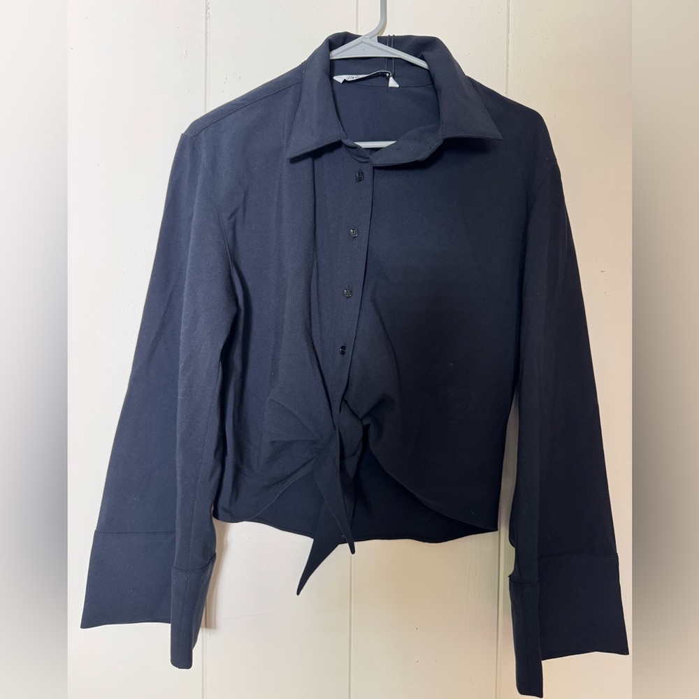 Zara Bell Sleeve Tie front button down blouse